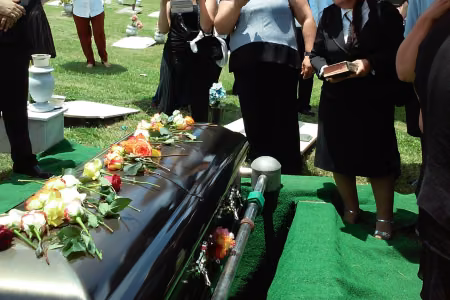 Funeral Accessories – What does it mean?