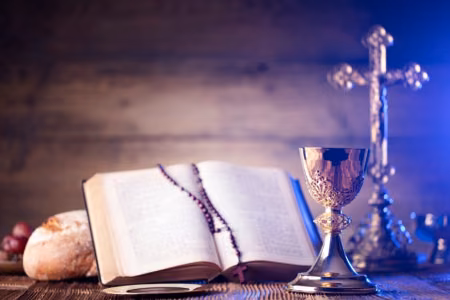 What Liturgical Materials Should a Funeral Home Have?