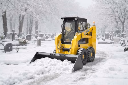 Winter Challenges in Cemeteries – How to Ensure Safety and Work Comfort in the Most Difficult Weather Conditions